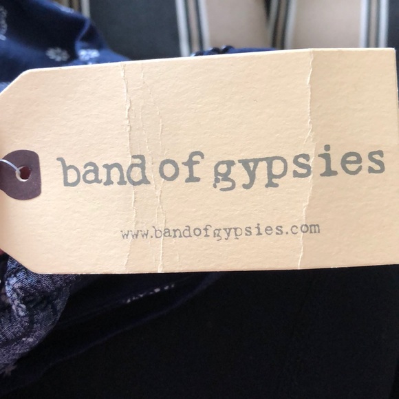 New Navy Romper with train - Picture 4 of 4